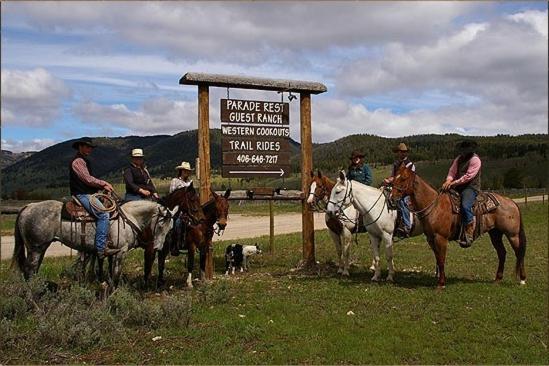 Parade Rest Ranch West Yellowstone Kültér fotó